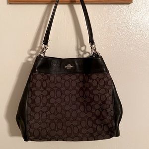 Like new! Coach Lexy Shoulder Bag
